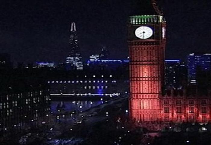 Solidaritas Eiffel Paris Untuk Big Ben London